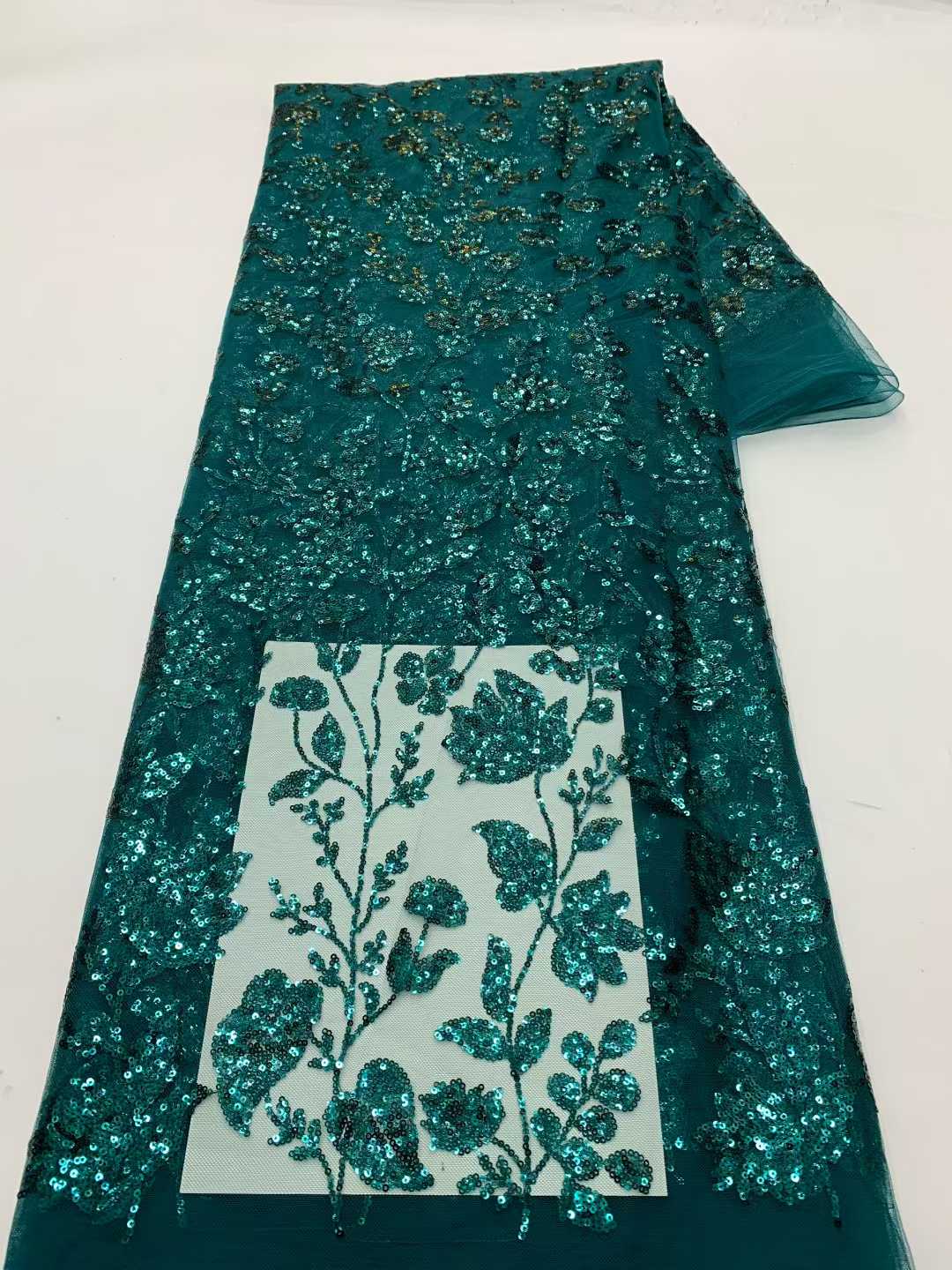 African Lace Fabric With Sequi - Sewing Net のレビューと価格