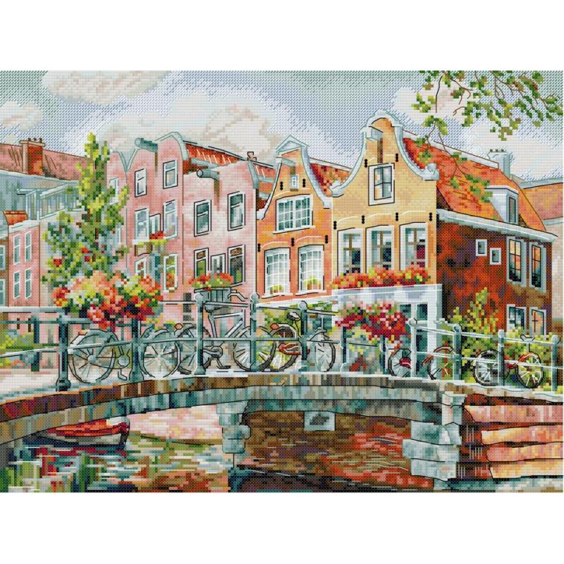 Amsterdam Canals Scenic Patter - Textile Sewing Patterns のレビューと価格