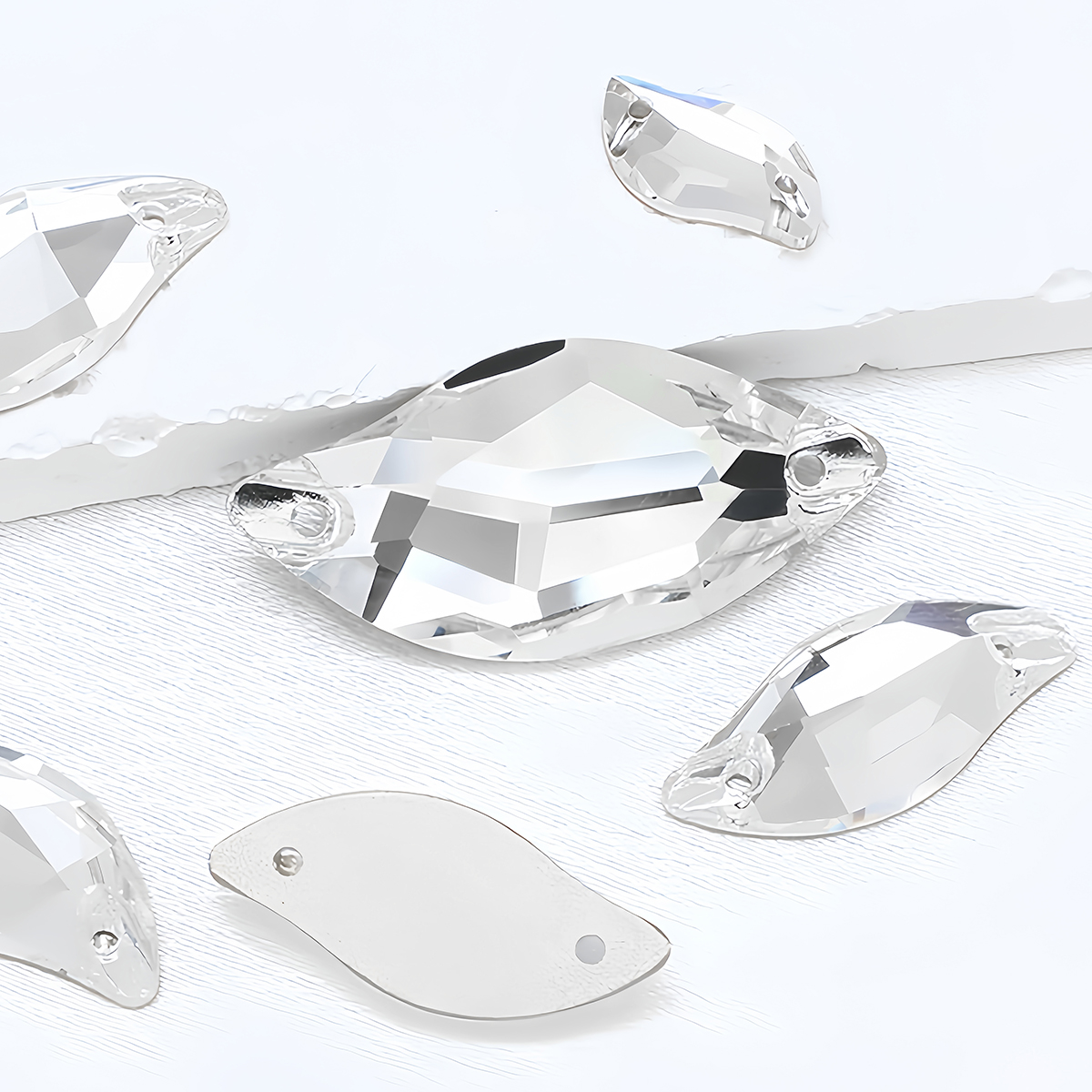 S Shape Sew On Rhinestone Crys - Sewing Garments のレビューと価格