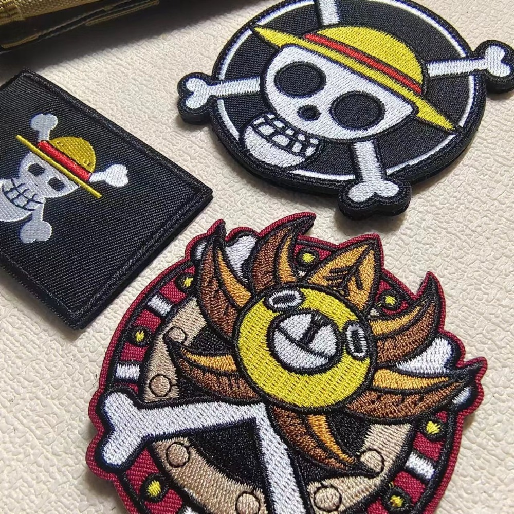 One Piece Cartoon sleeve patch - Velcro Sew On のレビューと価格