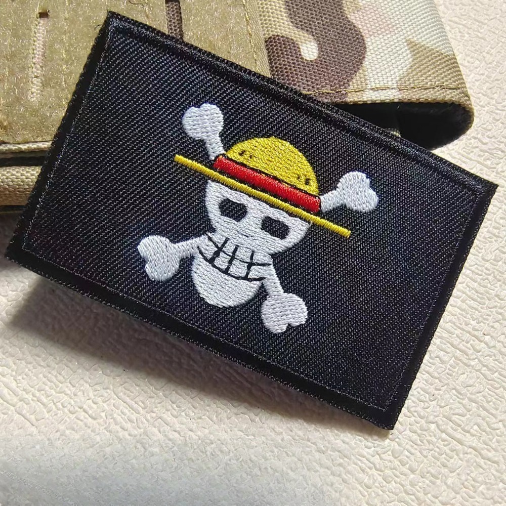 One Piece Cartoon sleeve patch - Velcro Sew On のレビューと価格