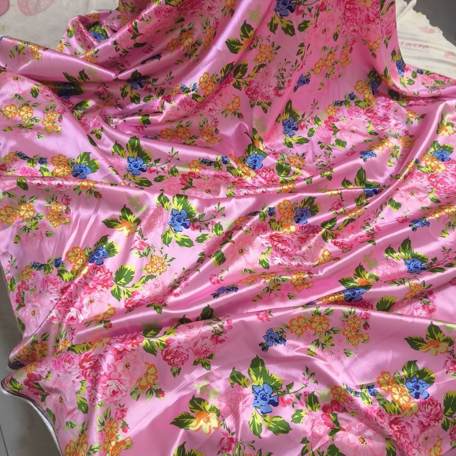 Satin Fabric Cloth without Ove - Sewing In Textile のレビューと価格